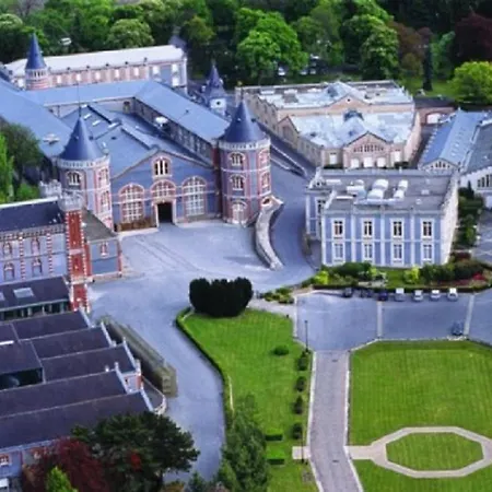 Refait Par Architecte. Proche De La Gare Et Le Centre De * Reims