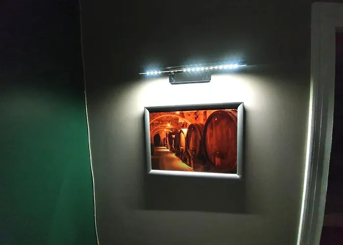 Refait Par Architecte. Proche De La Gare Et Le Centre De * Reims